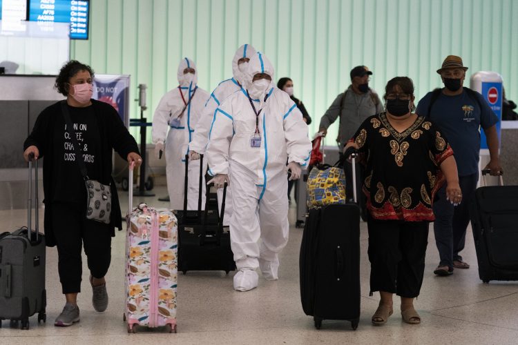 US reports 1st case of omicron variant in returning traveler